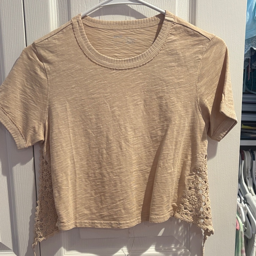 Aerie Tan Short Sleeve Top with Lace Sides